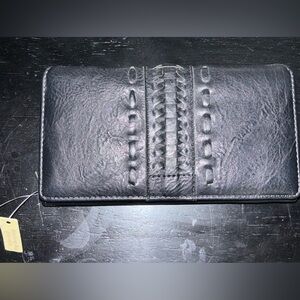Montana west wallet